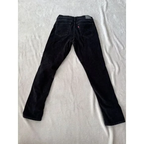 Levi's Womens 311 SHAPING SKINNY CORDUROY PANTS Size 30 Soft Black - Picture 6 of 11
